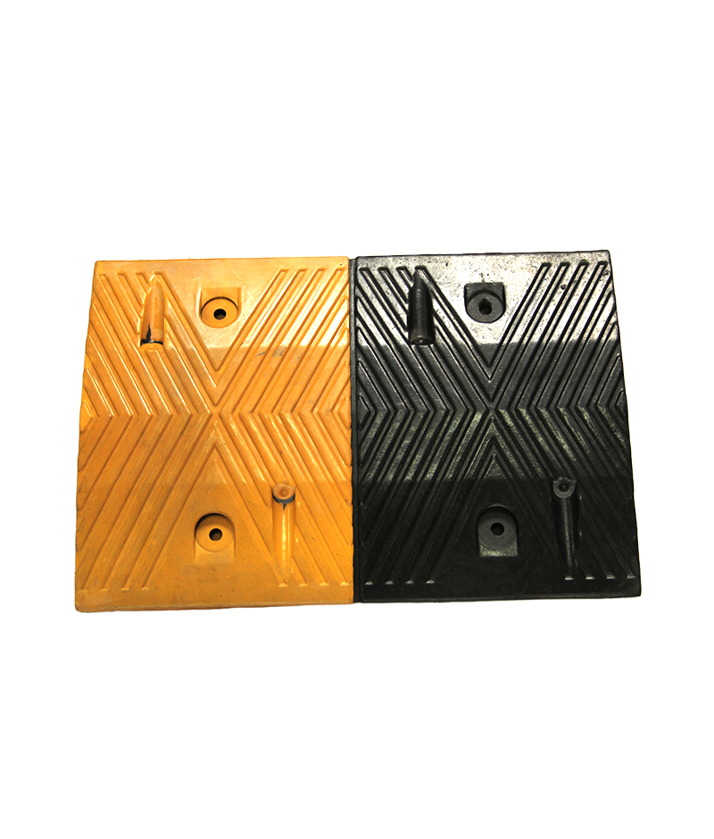 500MM Trapezoid Rubber Speed Hump DW-L13